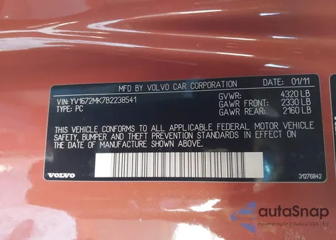 2011 Volvo C30 T5/T5 R-Design z USA, uszkodzony, nr VIN YV1672MK7B2238541